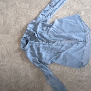 Denim style button-up shirt / M
